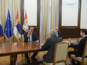 Вучић са Боцан-Харченком