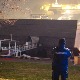 Језиви снимци момента када је "Фристајлер" почео да тоне, гости у паници напуштају објекат