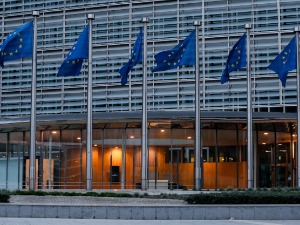 ЕУ: Ситуација на северу КиМ и даље крхка, настављамо разговоре са обема странама