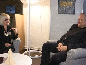 Мира Адања Полак - Ексклузивно: Светски глас - Жељко Лучић