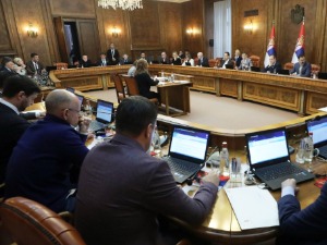 Влада даје 2,2 милијарде динара помоћи произвођачима сунцокрета