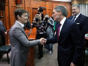 Брнабић са Шолеом: Конструктивна улога САД у очувању мира у региону