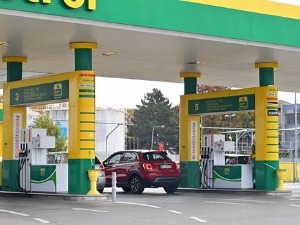 САТ-Зашто је гориво скупо, ко одређује цену?