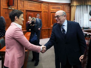 Брнабић и Пич о унапређењу билатералних односа, ситуацији у региону и свету