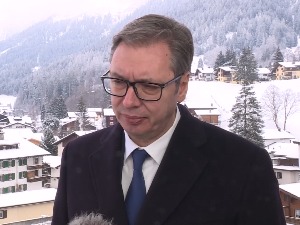 Вучић за РТС: Давос постао клуб истомишљеника, лажне оптужбе против Србије