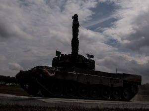 "Леопарди" остају у кавезу, расте притисак на Берлин