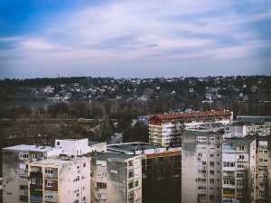 Топлије и облачно, понегде киша – до 12 степени