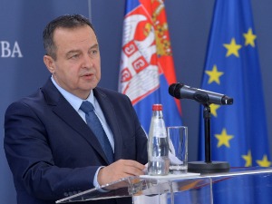 Дачић у Бриселу са Борељом и Лајчаком