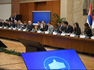 Вучић: За Србију је кључно да повећа стопу привредног раста