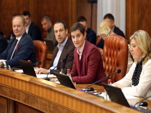 Ограничење висине цена деривата нафте продужено до 28. фебруара