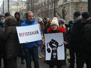 Протест фриленсера због решења о ретроактивном плаћању пореза