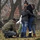 Осмеси на лицима Ђорђа и његових ћерки, поручују да је најважније да су на окупу
