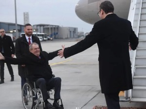 Земан у званичној посети Србији, дочекао га Вучић