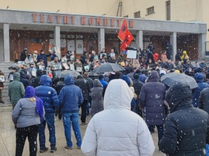Приштина, дискусија о ЗСО и протест против њеног оснивања