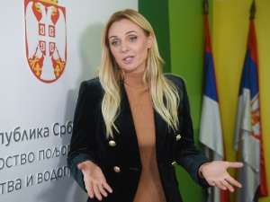 Министарка Танасковић: У току прорачуни, ускоро конкретни износи подршке за произвођаче млека