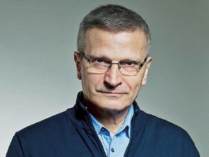 Метаморфозе: Небојша Брадић