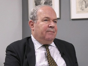  Мира Адања Полак – Ексклузивно: Човек који зна – Џонатан Ајл