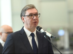 Вучић: Од 21 сат на РТС-у одговорићу на све изречене лажи, чуваћемо и бранити Србију