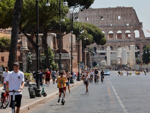 Италијански радници упола мање плаћени од оних у САД