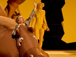  Директан пренос из Бечке државне опере – Ђерђ Лигети: Le Grand Macabre