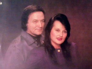 Медаљон - Марија и Рале Ћајић