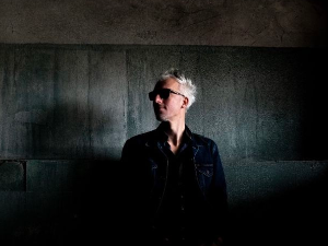 Земља није мој дом