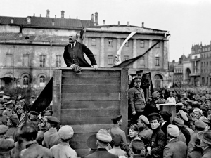 Гвидо Карпи: Лењинов политички језик (4)