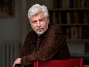 Карл Уве Кнаусгор: Треће царство (6)