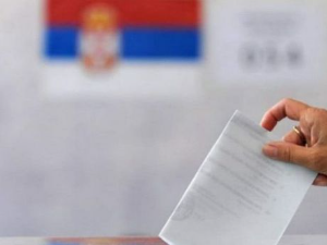 Изборна трка већ почела: Да ли ће предстојећи избори ублажити политичке поделе у Србији