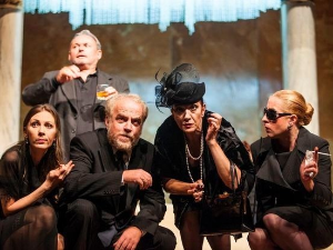 ТВ театар - Ожалошћена породица