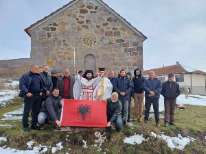 Епархија рашко-призренска: Функционери из Подујева са лажним свештеником провалили у цркву