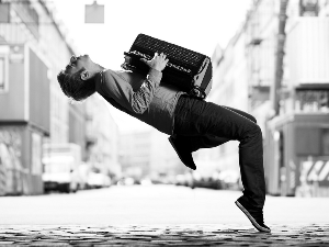 Век хармонике – Бјарке Моунсен: За Астора