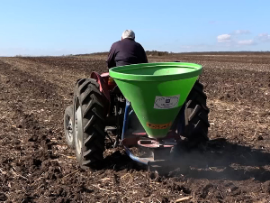 Суша успорила сетву у Топлици 