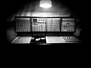 Електронски студио