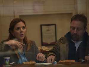 Мама и тата се играју рата 2, 17. епизода