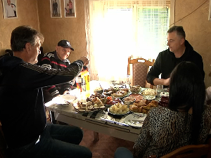  Како се прославља Свети Никола у прокупачком селу где сви имају исту славу