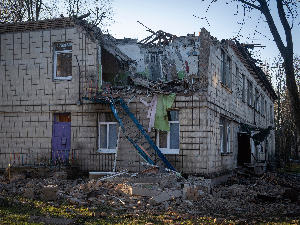 Столтенберг: Морамо бити спремни и на лоше вести из Украјине; У плану узвратне посете ратним заробљеницима