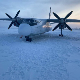 Руски авион са 30 путника грешком слетео на залеђену реку