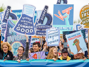 Кларк Милер: Знање и демократија (3)