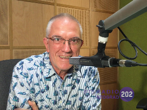 Дејан Цукић – Оде понедељак!