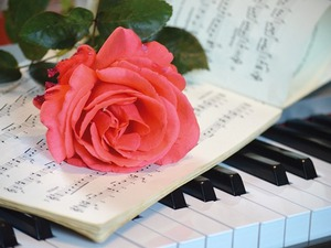 Жене у музици – Пеги Гленвил-Хикс