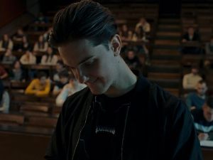 У клинчу 2, 4-30