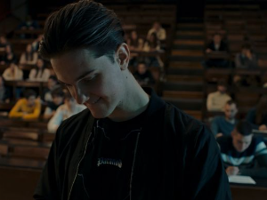 У клинчу 2, 20-30