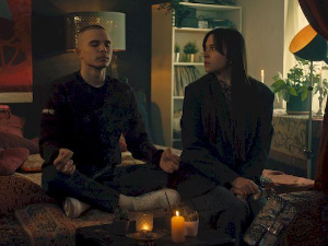 У клинчу 2, 13-30