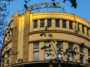 Из архиве Радио Београда – Мишел Далберто свира у сали Коларчеве задужбине