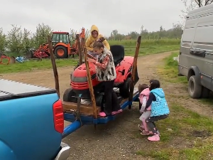 Дан породице:  Рајчевићи из Дружетића, породица са четворо деце