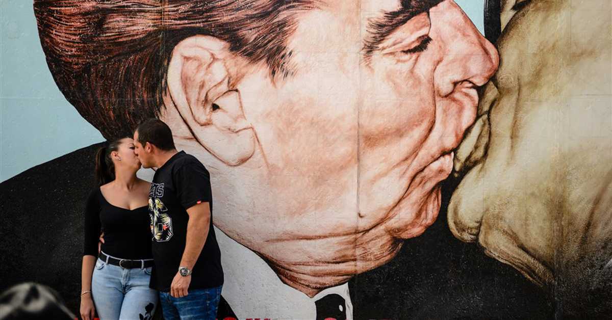 Зашто се љубимо