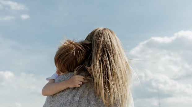 Ухвати дан: Шта предвиђа закон о Алиментационом фонду? (Unsplash / ) Ухвати дан: Шта предвиђа закон о Алиментационом фонду?