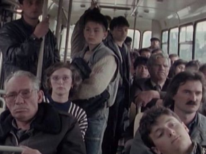 Кућа поред пруге