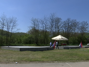  Медвеђа: Освештани темеља кућа за социјално угрожене породице